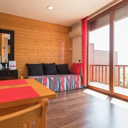 アパート Feels Like Bungalows With View *